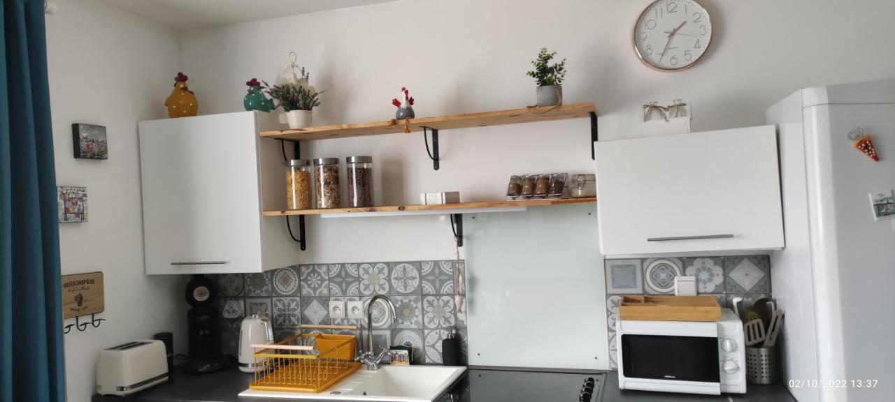 La Fleur D Honfleur Avec Son Parking Διαμέρισμα Εξωτερικό φωτογραφία