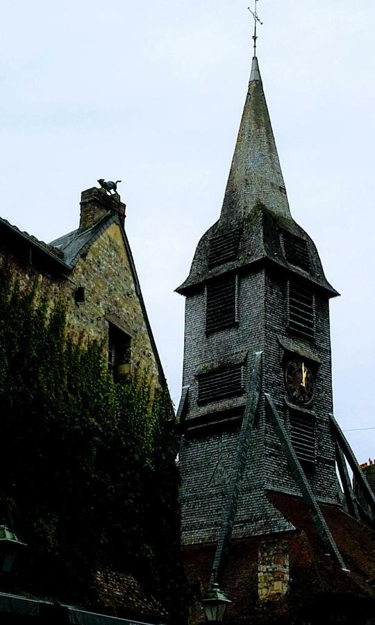 La Fleur D Honfleur Avec Son Parking Διαμέρισμα Εξωτερικό φωτογραφία